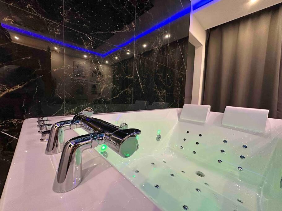 Cozy Rental Spa シルティグアイム エクステリア 写真
