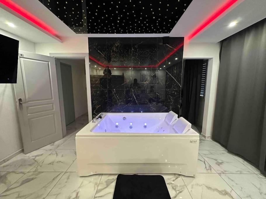 Cozy Rental Spa シルティグアイム エクステリア 写真